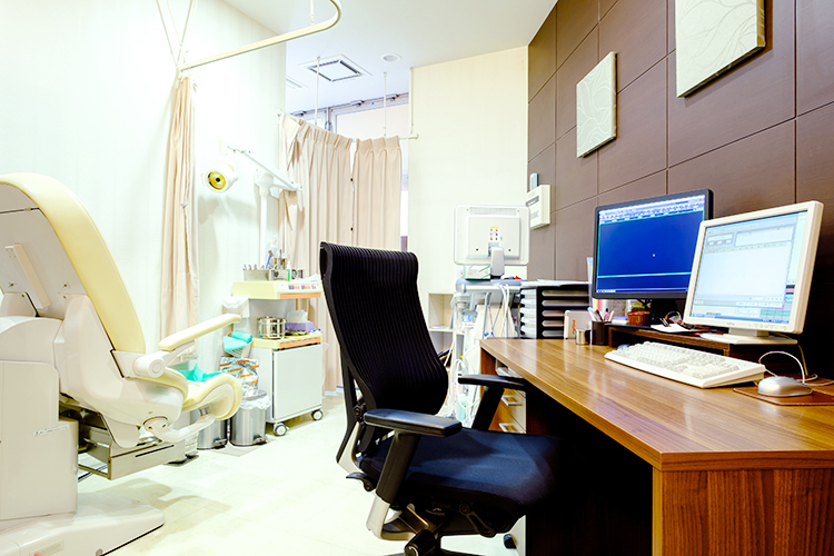 優ウィメンズクリニック 川崎市高津区 スタッフと連携して患者に寄り添い、女性の心強い味方となる