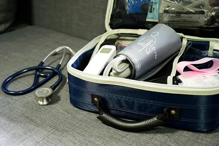 タイムケアクリニック南町田 町田市 ポータブルの血圧計