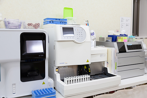 愛川つつじ糖尿病内科 愛甲郡愛川町 即日でわかる血液検査など、設備も充実