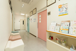 医療法人 水野内科 長久手市 温かみのある中待合室