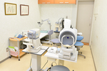 広辻眼科 宝塚市 各種検査機器がそろう検査室