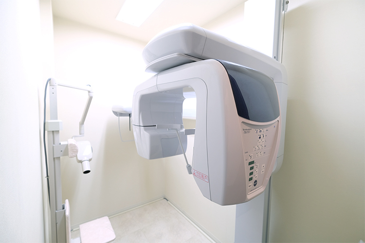 矯正歯科新百合山手クリニック 川崎市麻生区 画像を用い、わかりやすい説明を心がける