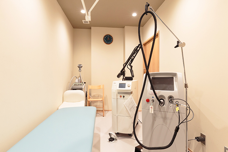 御影こども形成外科 神戸市東灘区 複数のレーザー機器を用いた専門性を追求した治療