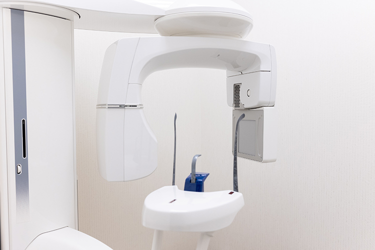 馬車道アイランドタワー歯科 横浜市中区 エックス線検査機。精密な検査を行い、口腔内を把握