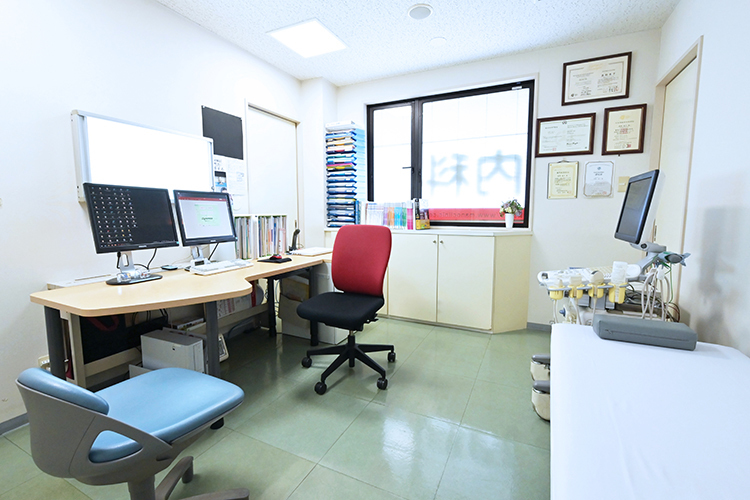 真野内科クリニック 吹田市 患者一人ひとりに寄り添い、丁寧な診療を心がける