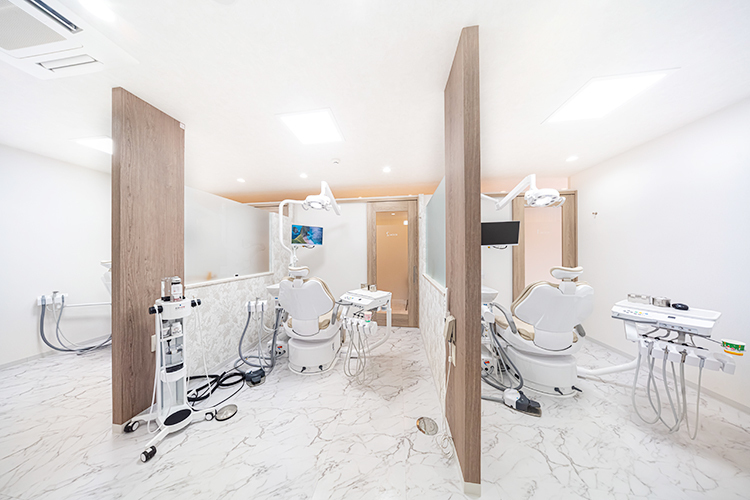 Ｍオーラルケアクリニック 横浜市都筑区 予防歯科を中心に患者の健康を支える。審美歯科にも対応