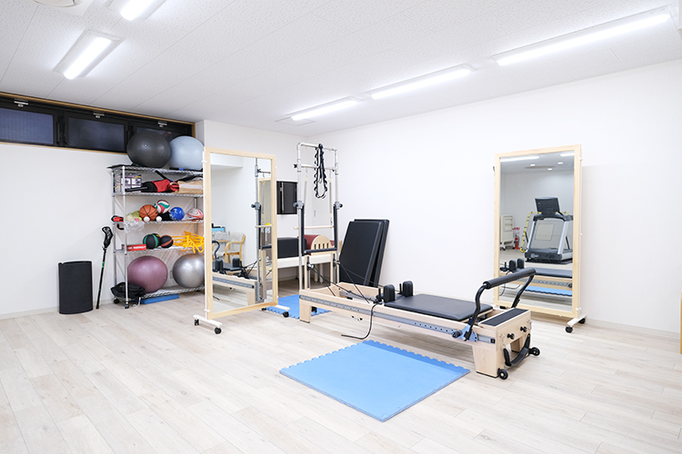 麹町リバース 今井整形外科クリニック 千代田区 スポーツ障害から日常の不調まで、専門家が寄り添うクリニック