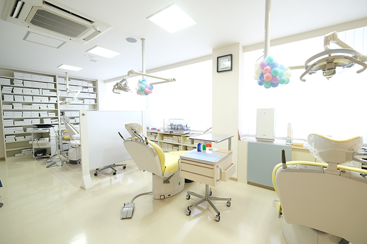 クジライ矯正歯科 熊谷市 患者との会話を重視し、治療の選択・進行を行う