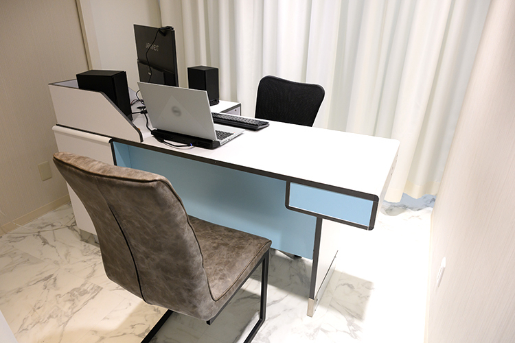 エイチクリニック新宿 新宿区 内科や泌尿器科をメインに、幅広い症状に対応する