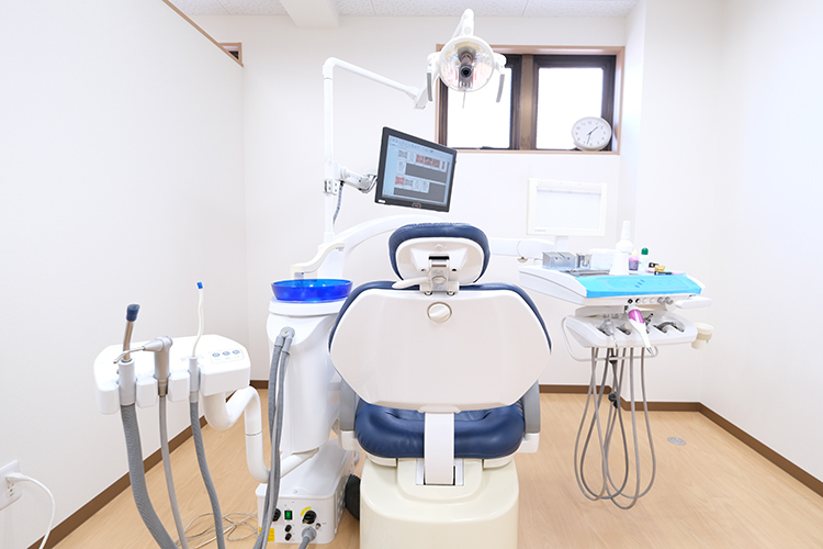 蔵元歯科医院 蕨市 2025年にすべてのユニットを完全個室と半個室に改装し増設も