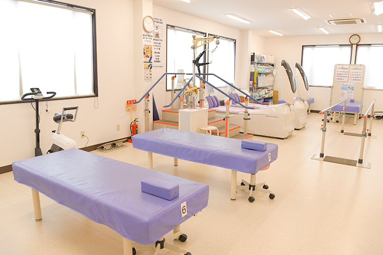 むらたクリニック さいたま市西区 理学療法士が多数在籍。訪問リハビリにも対応