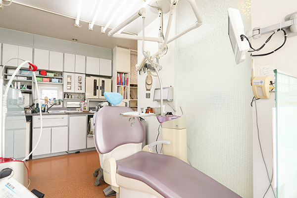 朝倉歯科医院 茨木市 患者の不安に真摯に応えてくれる