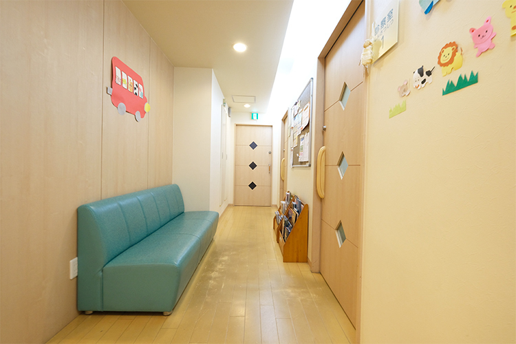 とくなが小児科クリニック 北九州市小倉北区 小児神経専門医として、母子ともに寄り添う診療を行う