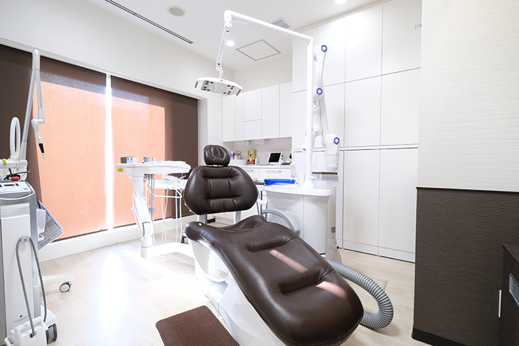 クローバー歯科クリニック 志木市 全ユニット広々とした空間