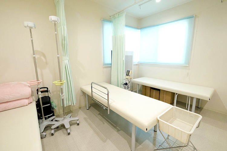 しばた内科クリニック 福岡市南区 採血・点滴などの処置を行うスペース