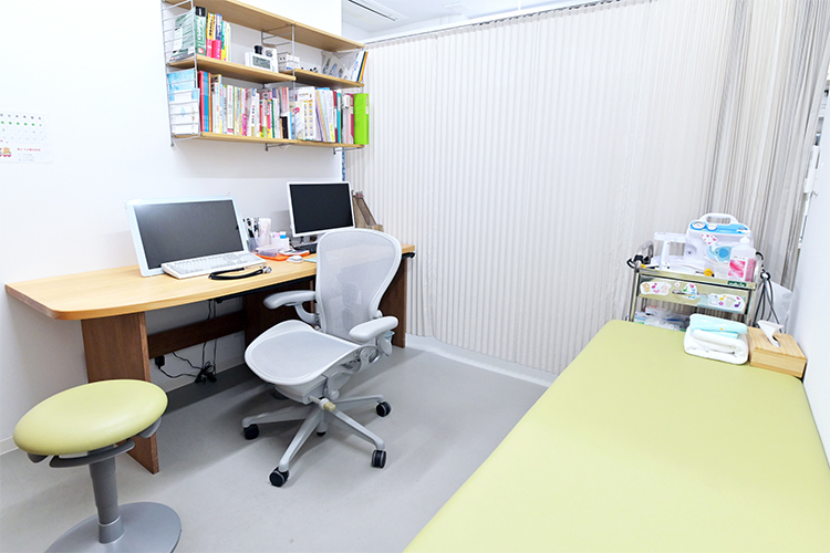 たいちこどもクリニック 吹田市 診察では専門性にこだわらず、幅広く診療を届ける