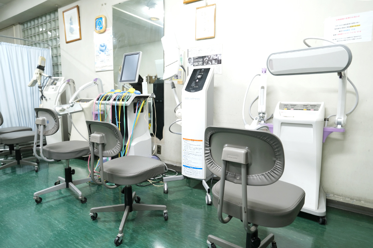 山田整形外科医院 ふじみ野市 痛みを緩和するための設備も充実している