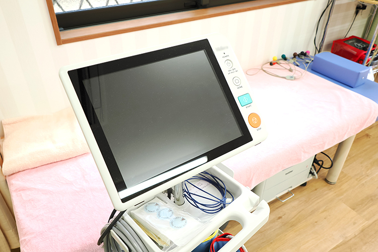 松本内科クリニック 堺市堺区 血圧脈波検査装置をはじめとした検査機器類も充実