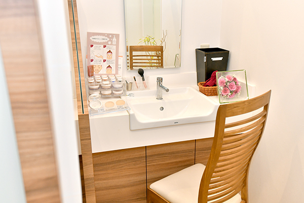 ひのうえ皮フ科形成外科クリニック 尼崎市 随所にこまやかな気配りが見られる