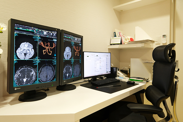 おくだ脳神経外科クリニック 糟屋郡篠栗町 MRI、CTをはじめ、エコーやレントゲンなどの検査機器が揃う