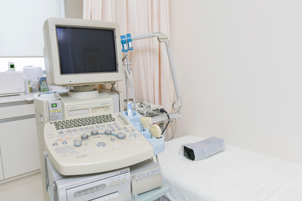 うちだ内科クリニック 名古屋市守山区 より正確な診断のために超音波機器も完備