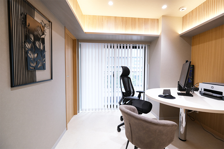 西新宿いしづかメンタルクリニック 新宿区 対話を重視し、一人ひとりの患者の訴えに真摯に向き合う