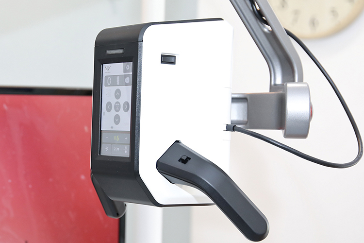 歯科川崎医院あいおい 相模原市中央区 歯科用マイクロスコープを導入