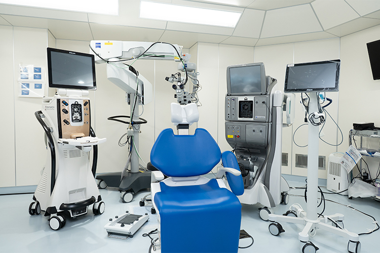 玉城眼科 江戸川区 大学病院レベルの環境で白内障・硝子体手術を実施