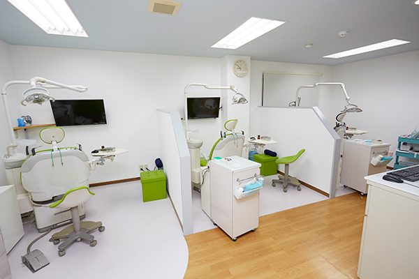 あおぞら歯科 大阪市東淀川区 清潔感の保たれた診療スペース
