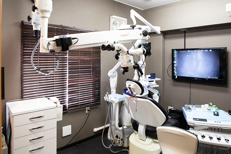 小金井ファーストデンタルクリニック 小金井市 視覚的にわかりやすい説明を心がけている