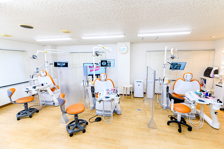 まるやま歯科クリニック 目黒区 清潔感漂う診療室でとてもリラックスができる
