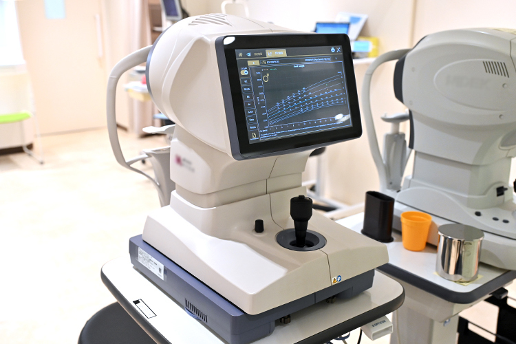 錦糸町テルミナかわもと眼科 墨田区 眼軸長の経緯を見ることにより近視の進行具合を知ることができる