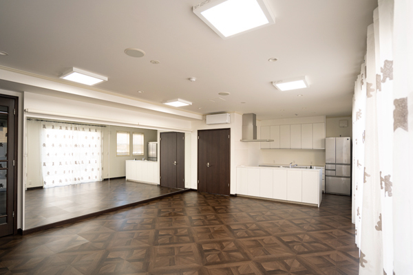 梅岡レディースクリニック 松山市 産前産後のレッスンやワークショップを行うスタジオを併設