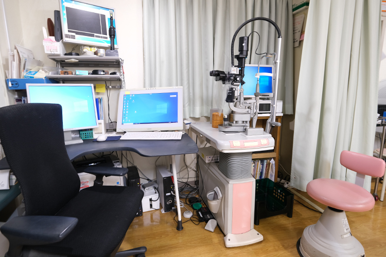 良田眼科 文京区 医師が患者の困り事に対して、丁寧なヒアリングを心がける