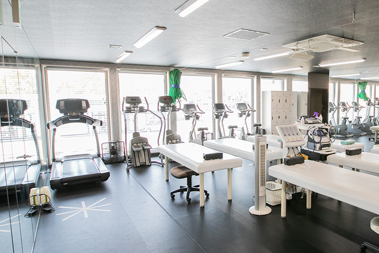 タケダスポーツ・ビューティークリニック 福岡市城南区 選手の競技復帰を第一に考える整形外科・リハビリテーション科