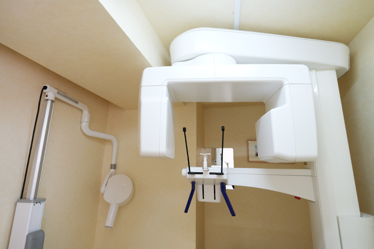 さくら通り歯科クリニック 松戸市 低被ばくのデジタルエックス線を完備