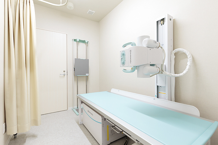 おきたクリニック 大阪市浪速区 さまざまな検査機器を取り入れ、幅広い治療に対応