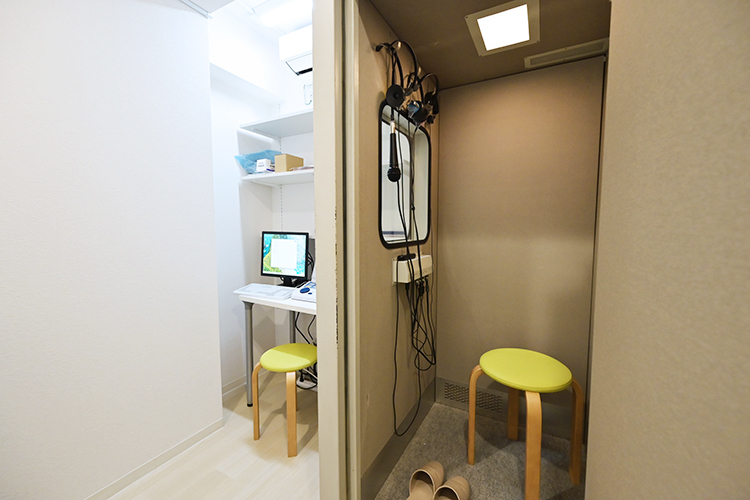 こづちクリニック 耳鼻咽喉科・皮ふ科 芦屋市 聴力検査で現状を把握し、聞こえにくくなっている原因を追究する