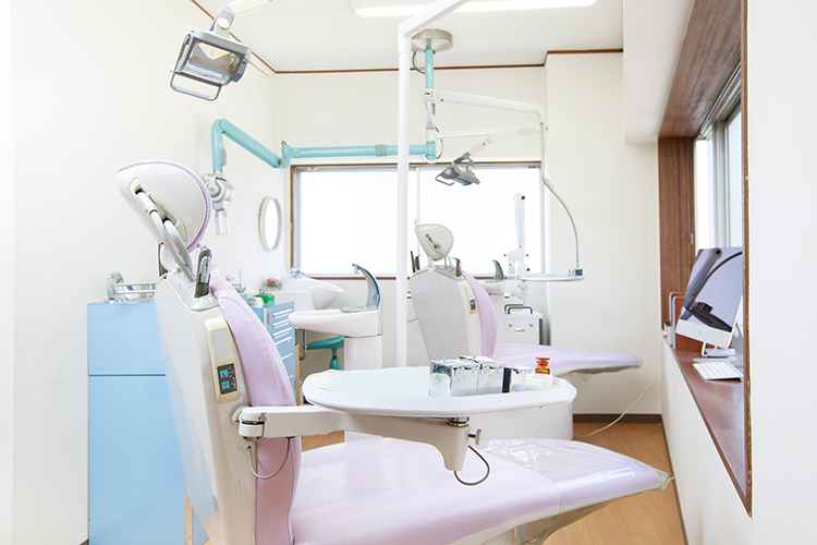 MAYUMI矯正歯科クリニック 中野区 患者が笑顔になれる歯列矯正をめざす
