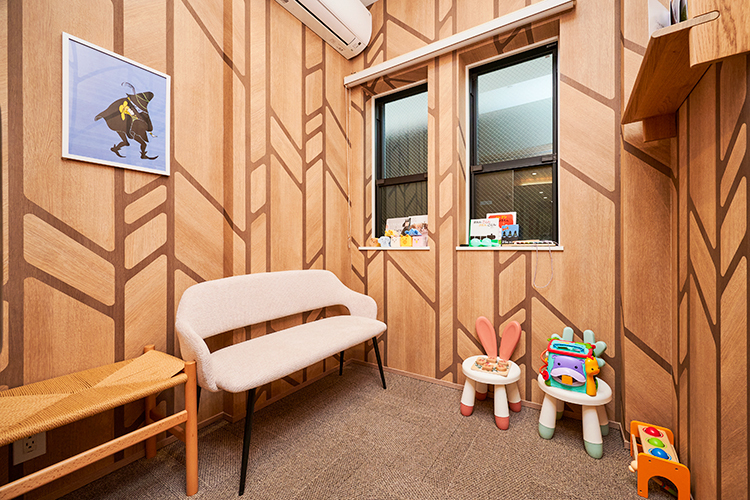 いしさか脳神経外科クリニック 目黒区 来院が楽しくなるキッズスペース