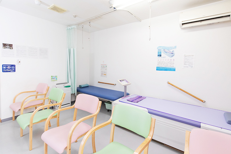 亀﨑医院 秦野市 患者に寄り添い、時間をかけて丁寧に症状をヒアリングする