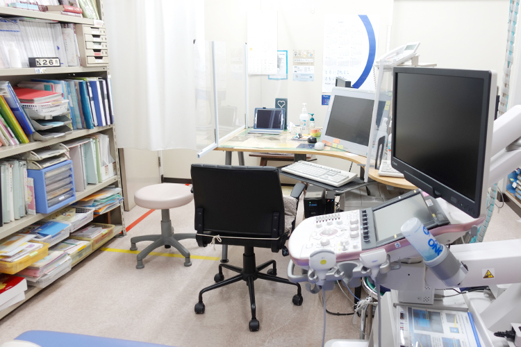 小関産婦人科医院 横浜市旭区 患者の話をよく聞いてくれる先生の診察室