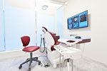 白金SAIKI DENTAL CLINIC 港区 診察室はすべて個室になっており、プライバシーに配慮されている