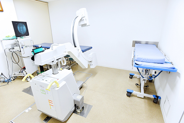井福ペインクリニック 京都市上京区 エックス線による透視時間は数秒程度で、放射線被ばく量が少ない