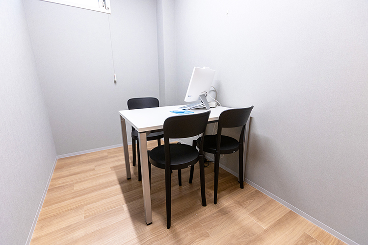 小林大濠公園クリニック 福岡市中央区 オンライン診療を導入するなど患者の利便性を追求している