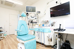 あだち耳鼻咽喉科 福岡市東区 日本耳鼻咽喉科学会耳鼻咽喉科専門医の院長が診療にあたる