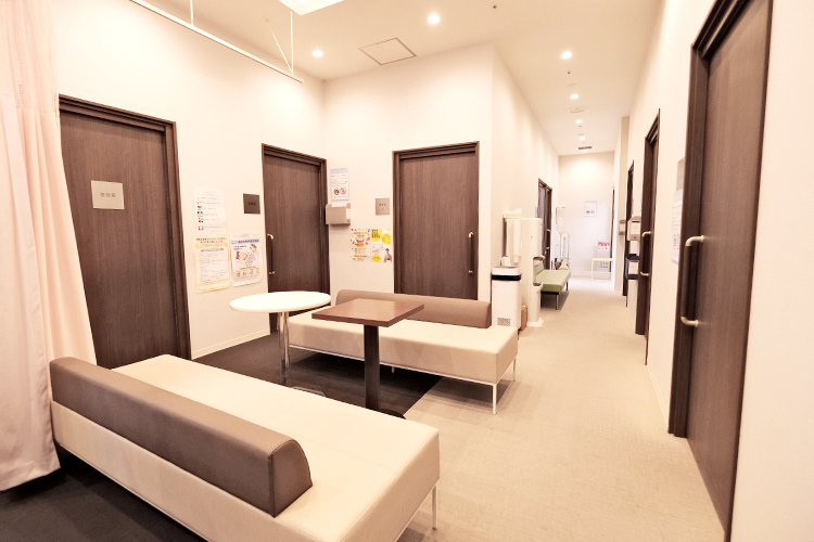 OBP今村クリニック 大阪市中央区 健診センターを併設し、健診から治療まで担っている