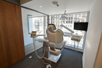 Wellness Dental Clinic 大阪市中央区 プライバシーに配慮した個室で治療方針の相談ができる