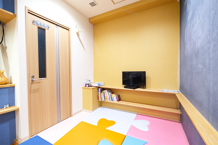 用賀リッキー整形外科 世田谷区 子育て世代も安心して通えるキッズスペースを完備