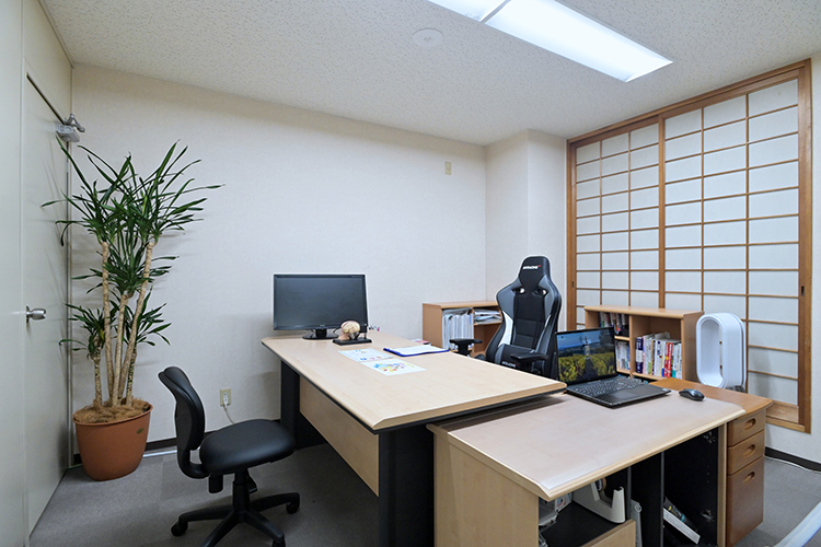 今川クリニック 大阪市福島区 個室の検査室も設け、プライバシーに配慮
